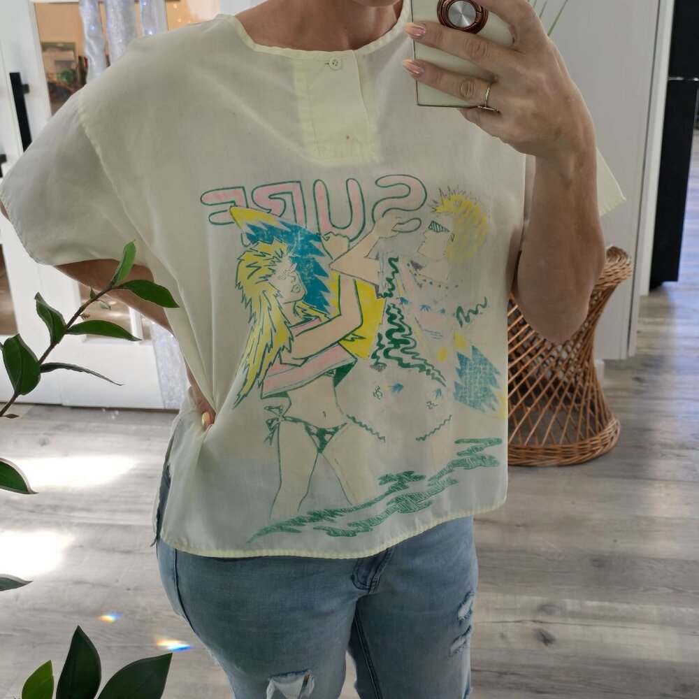 Vintage Beach Club Surfer Graphic Tee small/medium oversized California beach